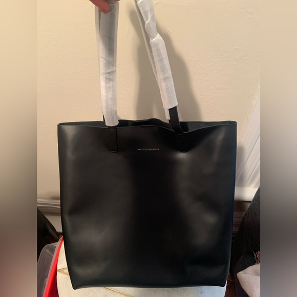 BRAND NEW WANT LES ESSENTIELS LOGAN VERTICAL TOTE BLACK - Picture 3 of 9